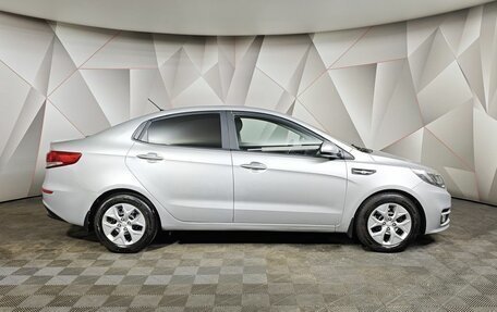 KIA Rio III рестайлинг, 2016 год, 999 000 рублей, 6 фотография