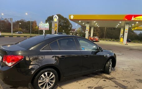 Chevrolet Cruze II, 2010 год, 525 000 рублей, 2 фотография