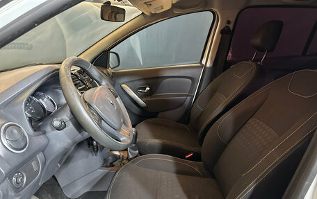 Renault Sandero II рестайлинг, 2015 год, 760 000 рублей, 7 фотография