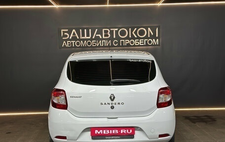 Renault Sandero II рестайлинг, 2015 год, 760 000 рублей, 5 фотография