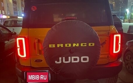 Ford Bronco, 2022 год, 6 200 000 рублей, 2 фотография