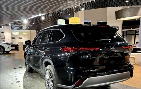Toyota Highlander, 2026 год, 5 780 000 рублей, 7 фотография