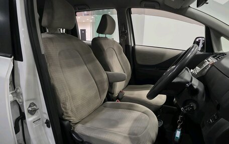 Toyota Ractis I, 2008 год, 578 000 рублей, 7 фотография
