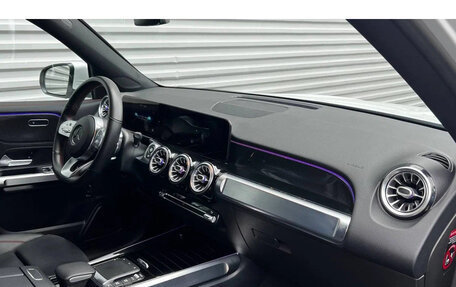 Mercedes-Benz GLB, 2021 год, 4 350 000 рублей, 4 фотография