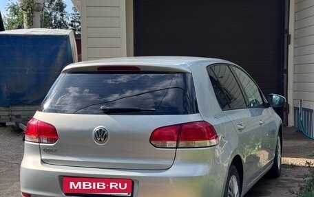 Volkswagen Golf VII рестайлинг, 2012 год, 560 000 рублей, 2 фотография