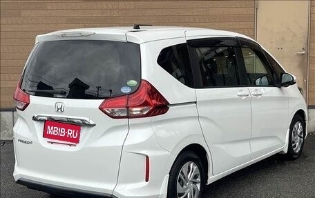Honda Freed II, 2017 год, 1 200 014 рублей, 6 фотография