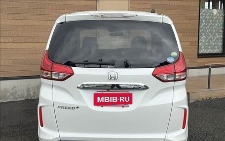 Honda Freed II, 2017 год, 1 200 014 рублей, 7 фотография