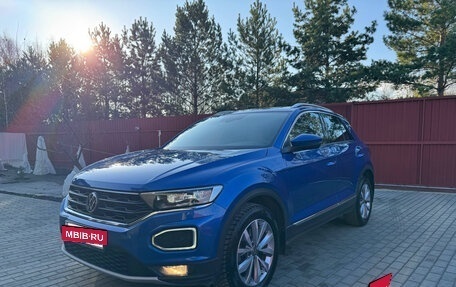 Volkswagen T-Roc I, 2020 год, 2 790 000 рублей, 3 фотография