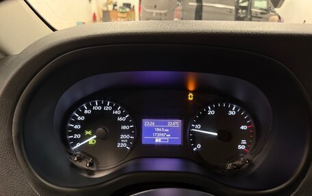 Mercedes-Benz Vito, 2018 год, 2 950 000 рублей, 3 фотография