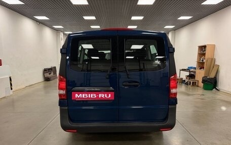 Mercedes-Benz Vito, 2018 год, 2 950 000 рублей, 8 фотография