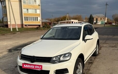 Volkswagen Touareg III, 2011 год, 2 350 000 рублей, 9 фотография