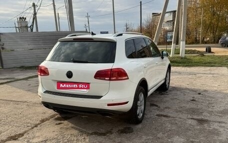 Volkswagen Touareg III, 2011 год, 2 350 000 рублей, 5 фотография