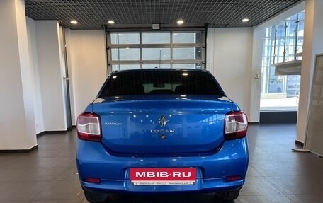 Renault Logan II, 2015 год, 680 000 рублей, 4 фотография
