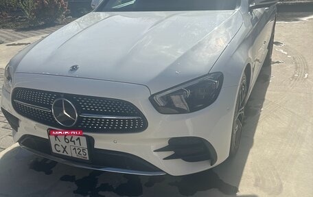 Mercedes-Benz E-Класс, 2020 год, 3 100 000 рублей, 2 фотография