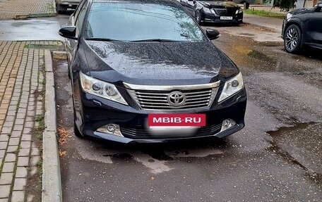 Toyota Camry, 2013 год, 1 750 000 рублей, 5 фотография