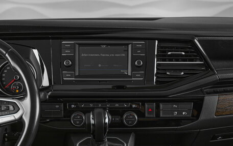 Volkswagen Multivan T6 рестайлинг, 2020 год, 5 599 000 рублей, 12 фотография