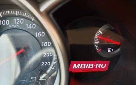Nissan Tiida, 2011 год, 850 000 рублей, 6 фотография