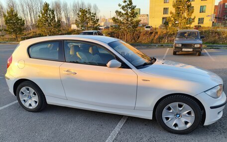 BMW 1 серия, 2008 год, 740 000 рублей, 6 фотография
