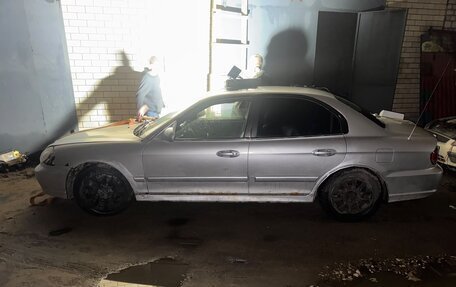 Hyundai Sonata IV рестайлинг, 2004 год, 135 000 рублей, 1 фотография