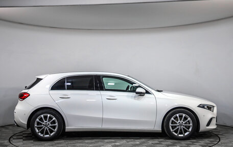 Mercedes-Benz A-Класс, 2018 год, 2 089 777 рублей, 4 фотография