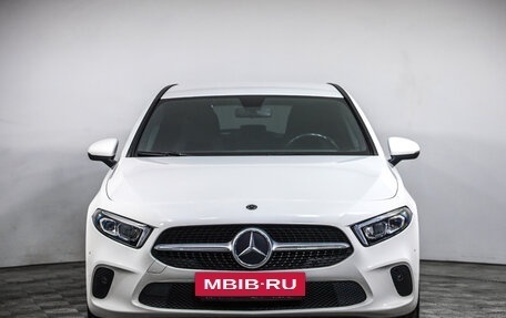 Mercedes-Benz A-Класс, 2018 год, 2 089 777 рублей, 2 фотография