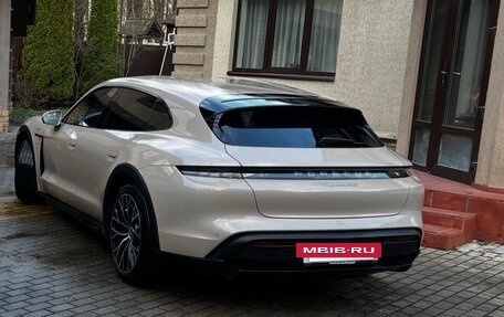 Porsche Taycan I, 2022 год, 10 050 000 рублей, 5 фотография