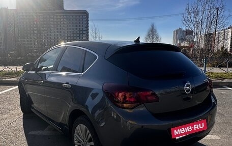Opel Astra J, 2010 год, 490 000 рублей, 4 фотография