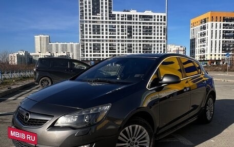 Opel Astra J, 2010 год, 490 000 рублей, 2 фотография