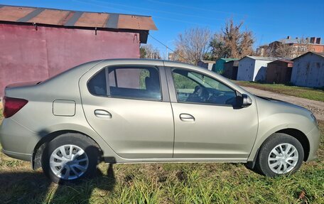 Renault Logan II, 2016 год, 1 000 000 рублей, 4 фотография