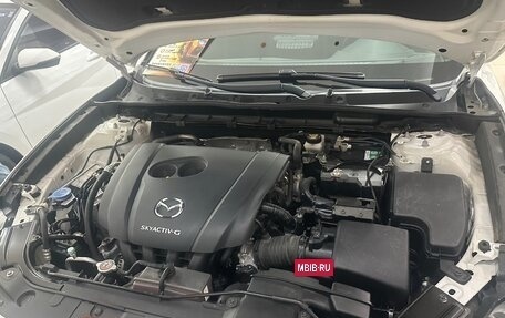Mazda CX-4, 2023 год, 2 100 000 рублей, 3 фотография