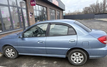 KIA Rio II, 2004 год, 200 000 рублей, 3 фотография