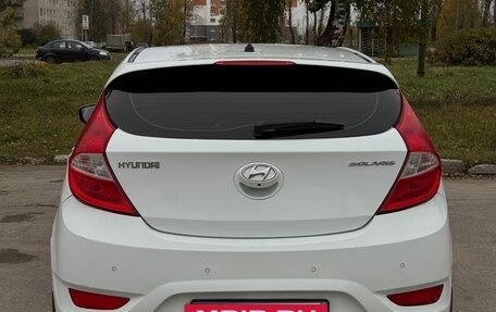 Hyundai Solaris II рестайлинг, 2014 год, 800 000 рублей, 5 фотография
