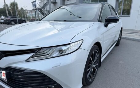 Toyota Camry, 2020 год, 2 900 000 рублей, 14 фотография
