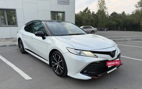 Toyota Camry, 2020 год, 2 900 000 рублей, 11 фотография