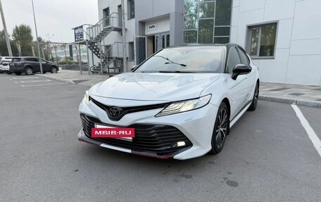 Toyota Camry, 2020 год, 2 900 000 рублей, 9 фотография