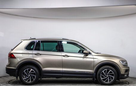 Volkswagen Tiguan II, 2018 год, 1 539 777 рублей, 4 фотография