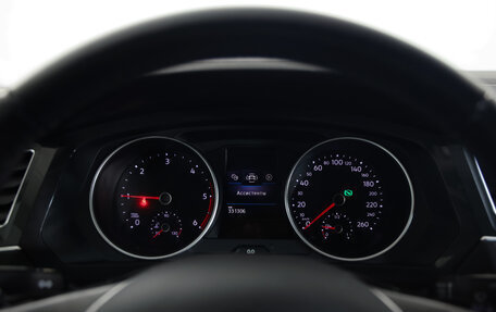Volkswagen Tiguan II, 2018 год, 1 539 777 рублей, 13 фотография