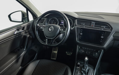 Volkswagen Tiguan II, 2018 год, 1 539 777 рублей, 9 фотография