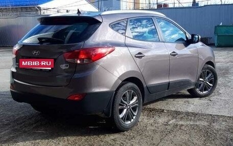 Hyundai ix35 I рестайлинг, 2014 год, 1 400 000 рублей, 4 фотография