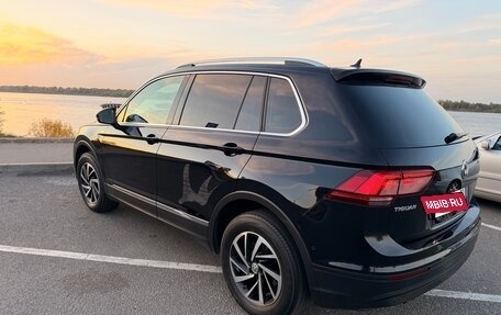 Volkswagen Tiguan II, 2019 год, 2 149 000 рублей, 3 фотография