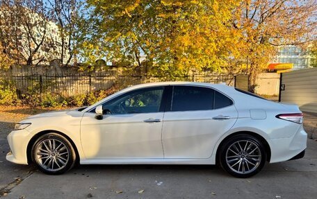 Toyota Camry, 2018 год, 2 580 000 рублей, 9 фотография
