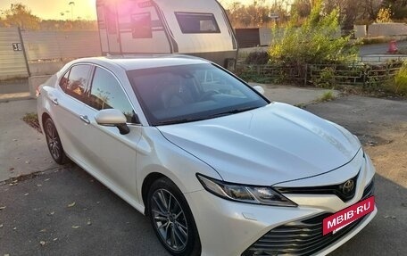 Toyota Camry, 2018 год, 2 580 000 рублей, 4 фотография