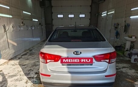 KIA Rio III рестайлинг, 2015 год, 520 000 рублей, 5 фотография