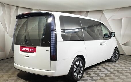 Hyundai Staria, 2021 год, 5 210 000 рублей, 2 фотография