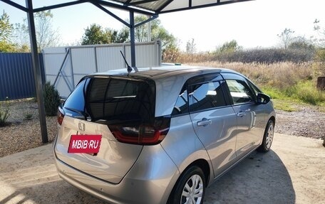 Honda Fit, 2021 год, 1 420 000 рублей, 4 фотография