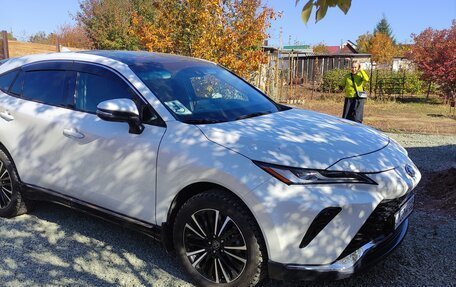 Toyota Venza, 2022 год, 4 200 000 рублей, 5 фотография