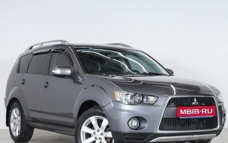 Mitsubishi Outlander III рестайлинг 3, 2010 год, 1 189 000 рублей, 2 фотография