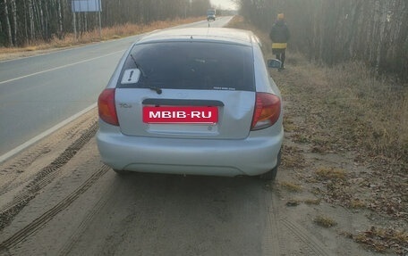KIA Rio II, 2001 год, 450 000 рублей, 3 фотография