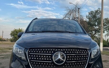 Mercedes-Benz V-Класс, 2021 год, 4 199 000 рублей, 3 фотография