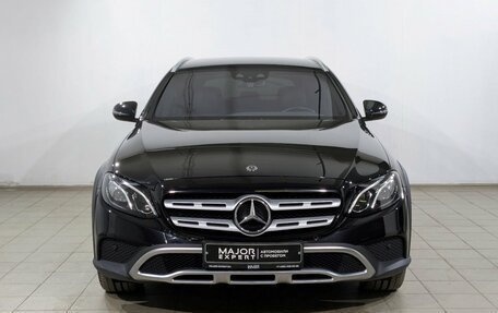 Mercedes-Benz E-Класс, 2018 год, 3 900 000 рублей, 7 фотография